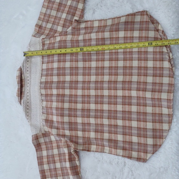 EDEN & OLIVIA LONG SLEEVE T-SHIRT. - Picture 11 of 17